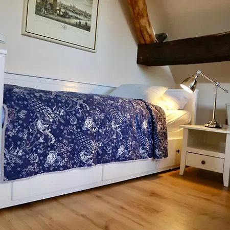 Gut Hotel 3*
