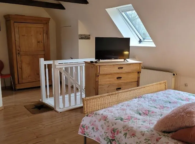 Gut Hotel
