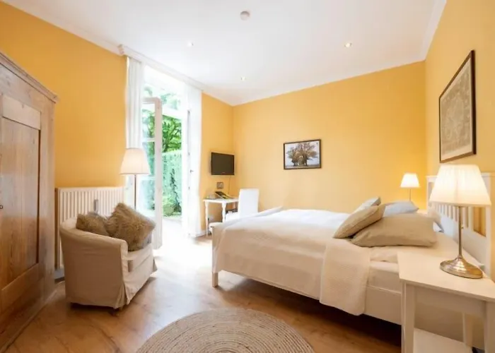 Gut 3* Basthorst (Schleswig-Holstein)