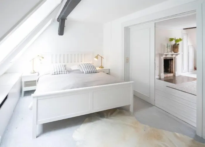 Gut Hotel 3*
